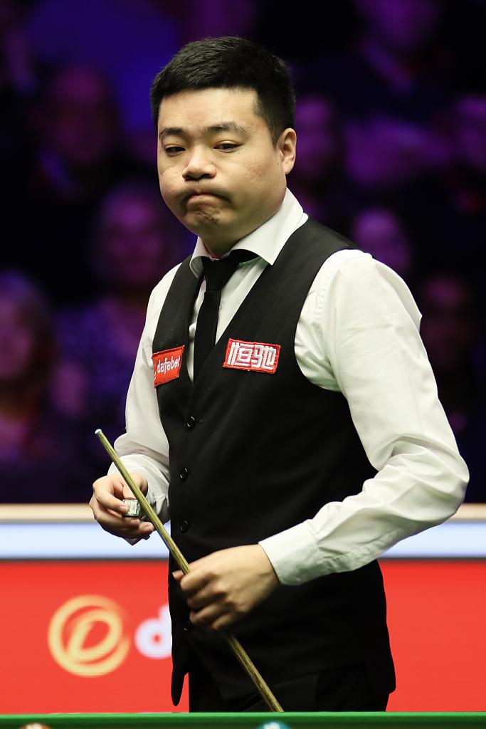 他逐步在当 他逐步在当