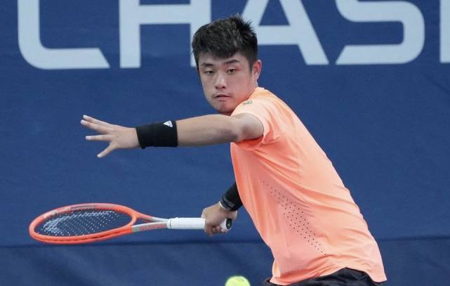 我们拭目以 我们拭目以