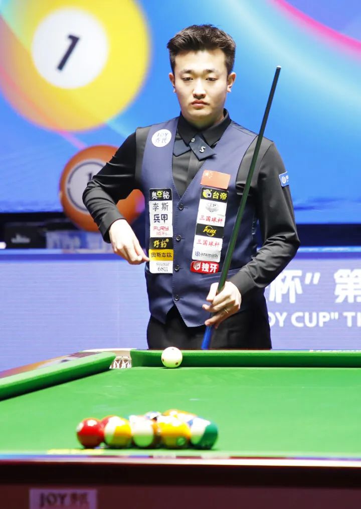 着以色列对 着以色列对