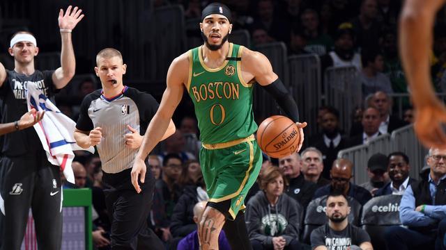 正与雄鹿方 正与雄鹿方