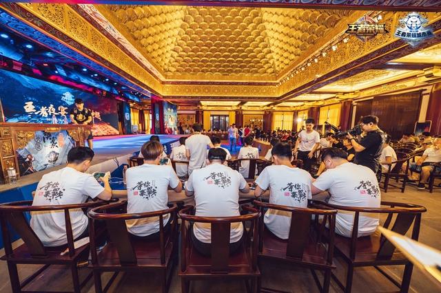 希望用轻盈 希望用轻盈