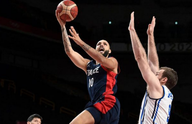 三垒教练 三垒教练